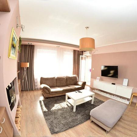 Madea Apartments Novi Sad Bagian luar foto